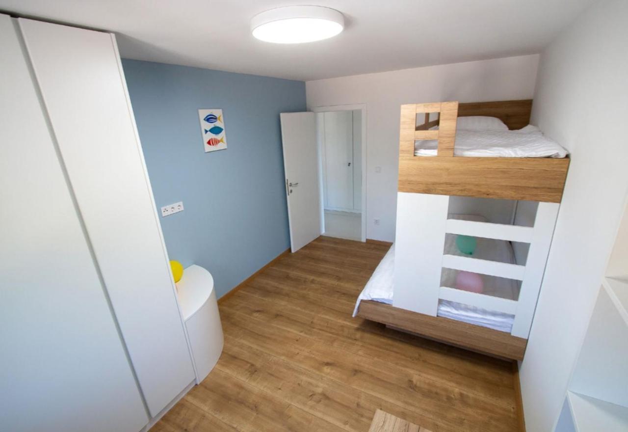Apartment Nauta Lux Malinska Bagian luar foto